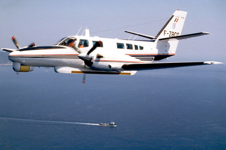 devenir pilote d'hlicoptre ou pilote d'avion de la douane